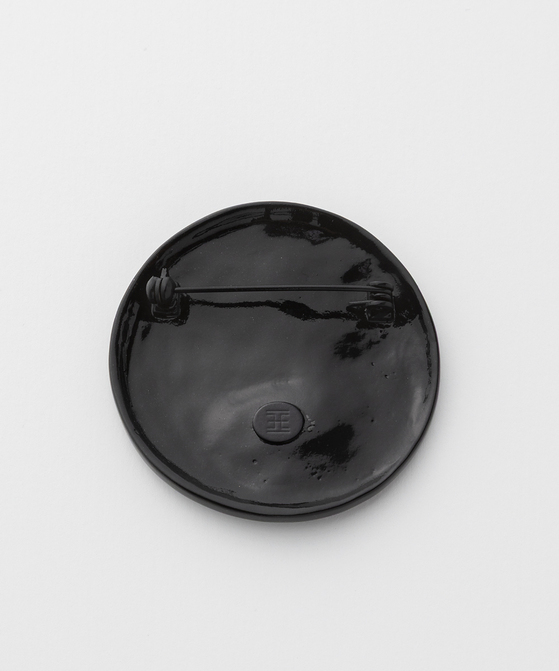 EAUVIRE ウェイビーブローチ ブラウン