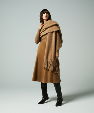 ファインキャメルストール