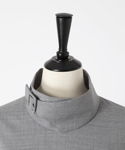 EAUVIRE ベルテッドハイネックシャツ ライトグレー