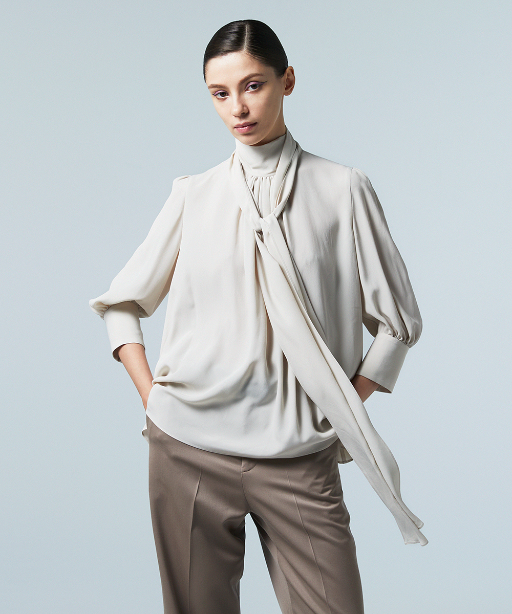 EAUVIRE ボウタイブラウス ベージュ