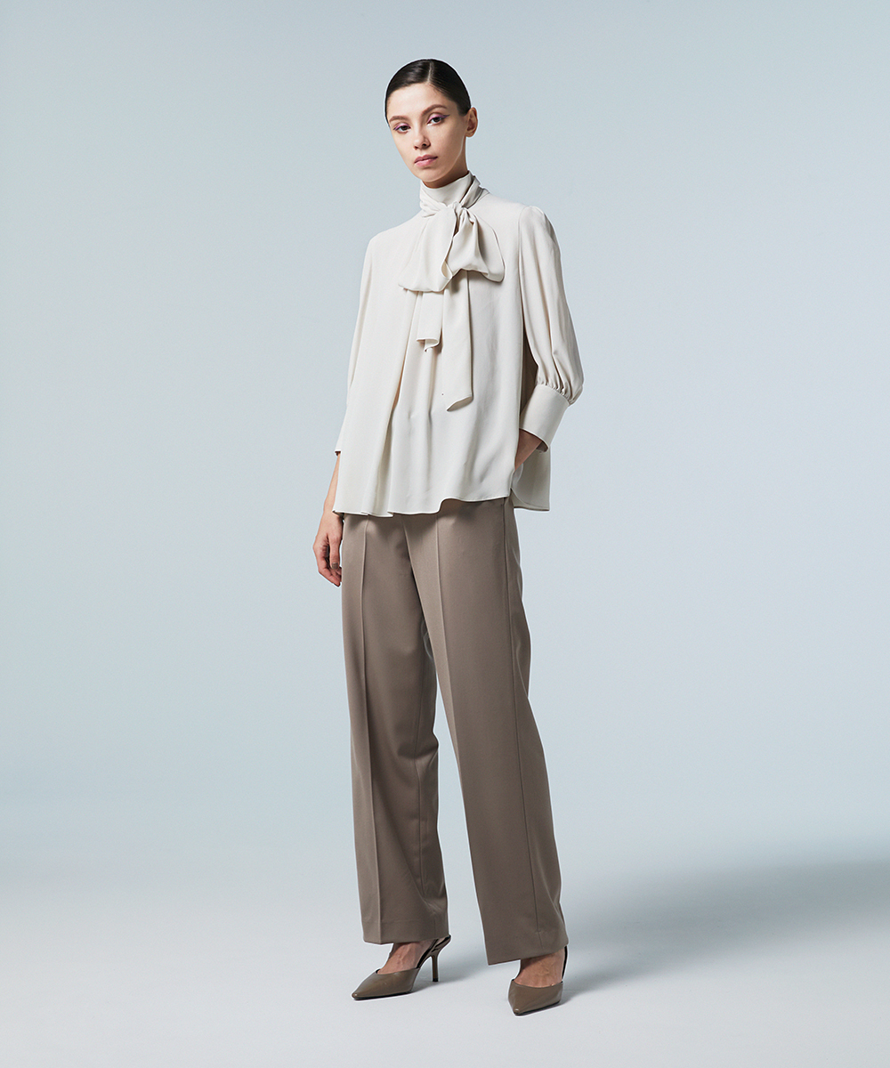 EAUVIRE ボウタイブラウス ベージュ