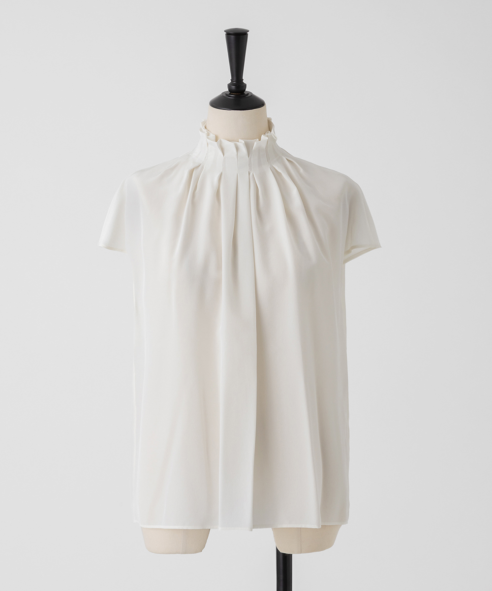 EAUVIRE タックハイネックブラウス ホワイト