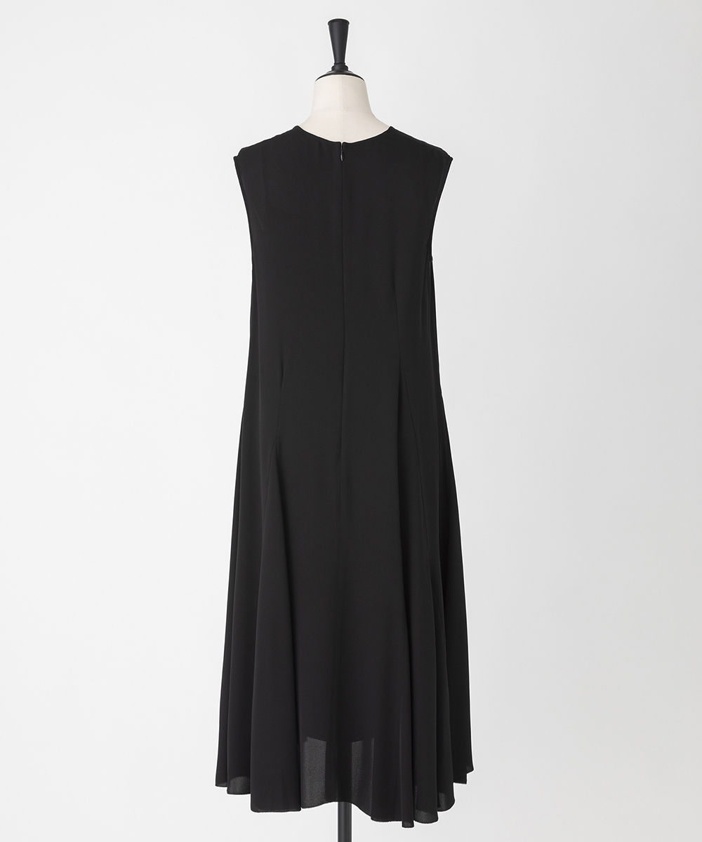 EAUVIRE Vネックフレアードレス ブラック