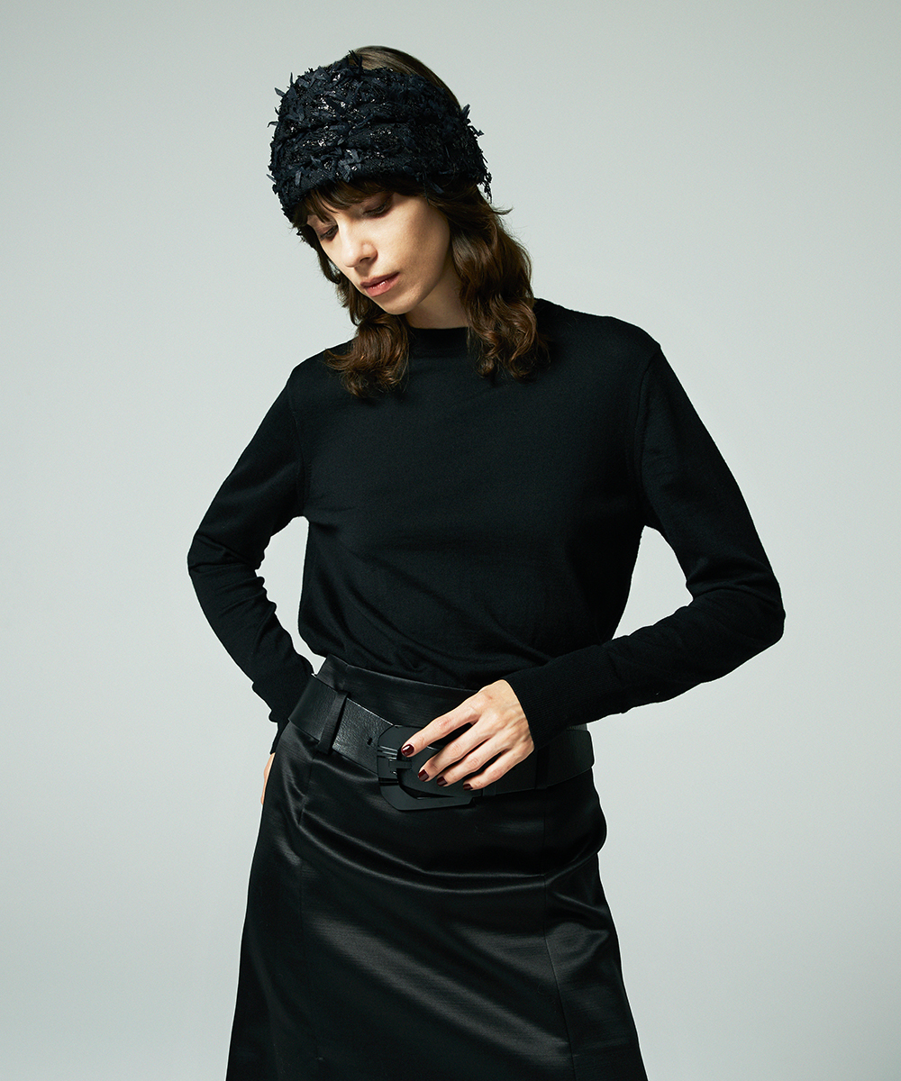 EAUVIRE 30ゲージクルーネックプルオーバー ブラック