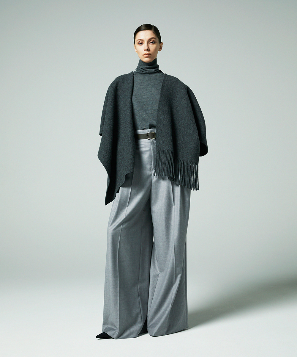 EAUVIRE 30ゲージタートルネックプルオーバー ライトブルー