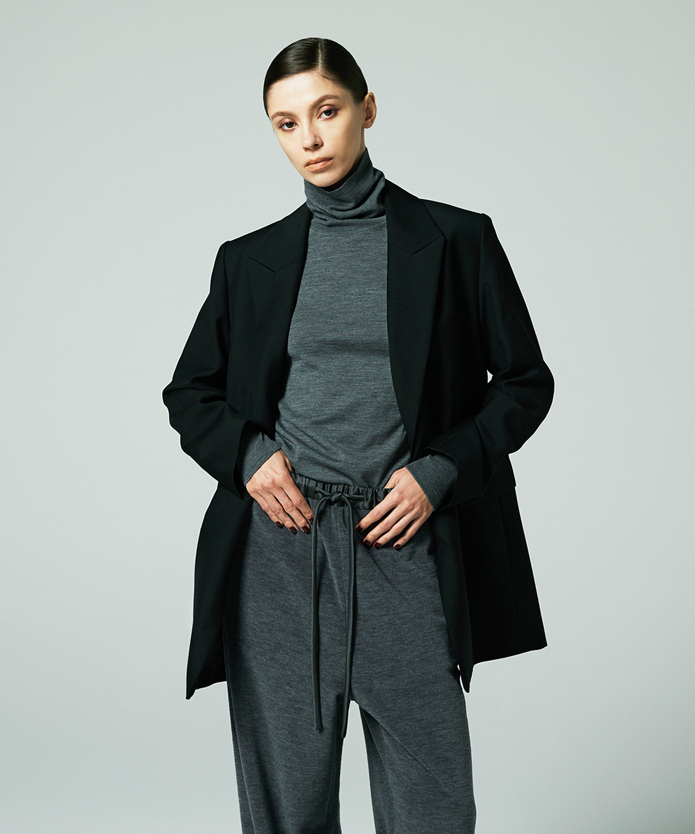 EAUVIRE 30ゲージタートルネックプルオーバー ライトブルー