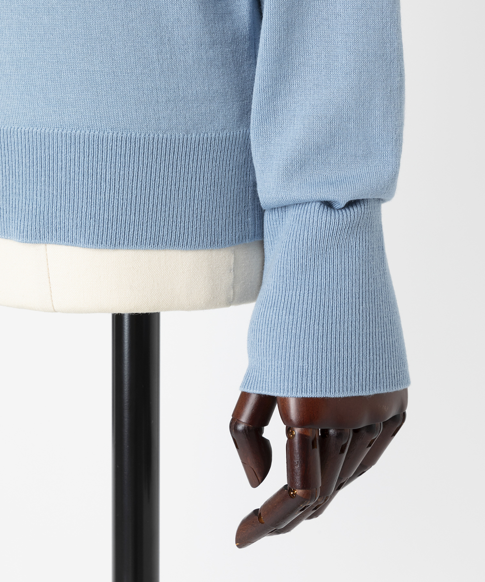 EAUVIRE 30ゲージタートルネックプルオーバー ライトブルー