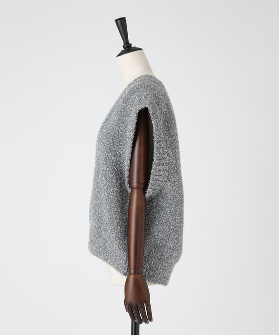 EAUVIRE フィルムラメVネックベスト シルバー