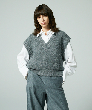 フィルムラメVネックベスト