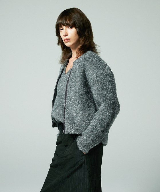 EAUVIRE フィルムラメVネックベスト シルバー