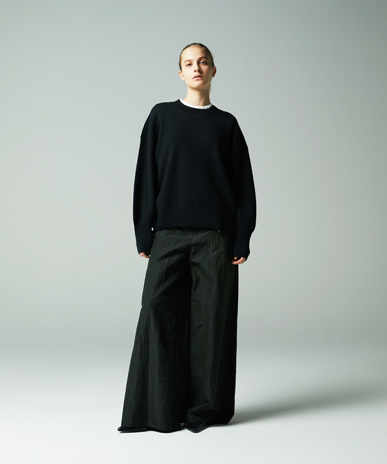 EAUVIRE ミラノリブワイドプルオーバー ブラック