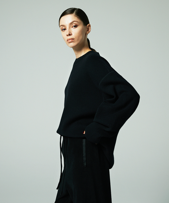 EAUVIRE ミラノリブワイドプルオーバー ブラック