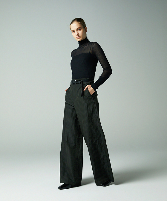 EAUVIRE シアーカシミヤタートルネック ブラック