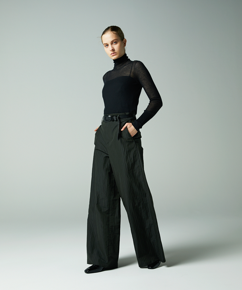 EAUVIRE シアーカシミヤタートルネック ブラック