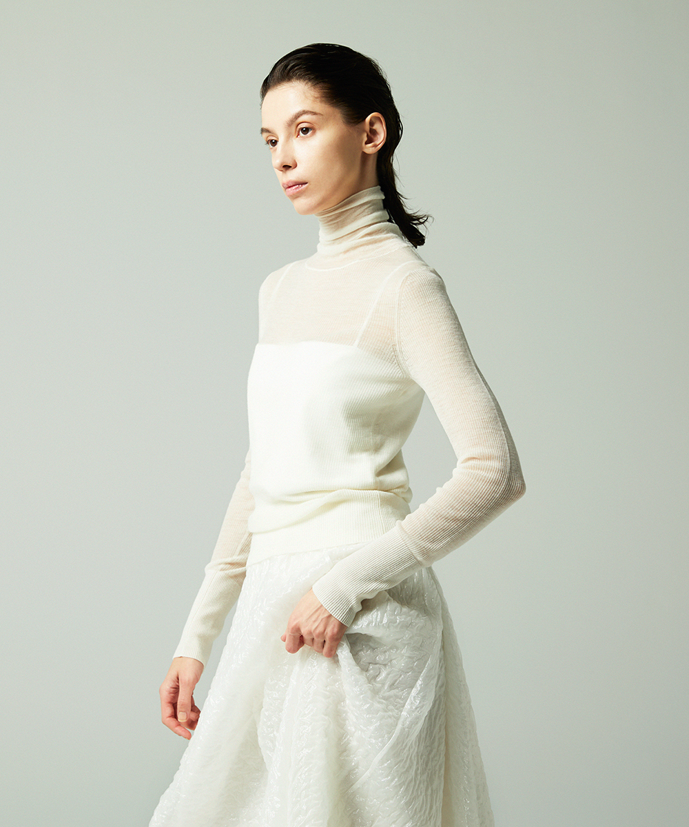 EAUVIRE シアーカシミヤタートルネック ホワイト