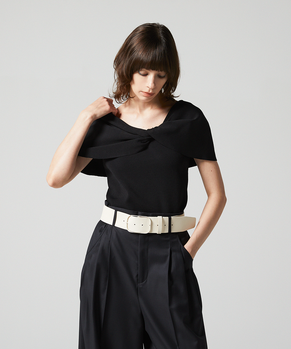 EAUVIRE ツイストケーププルオーバー ブラック