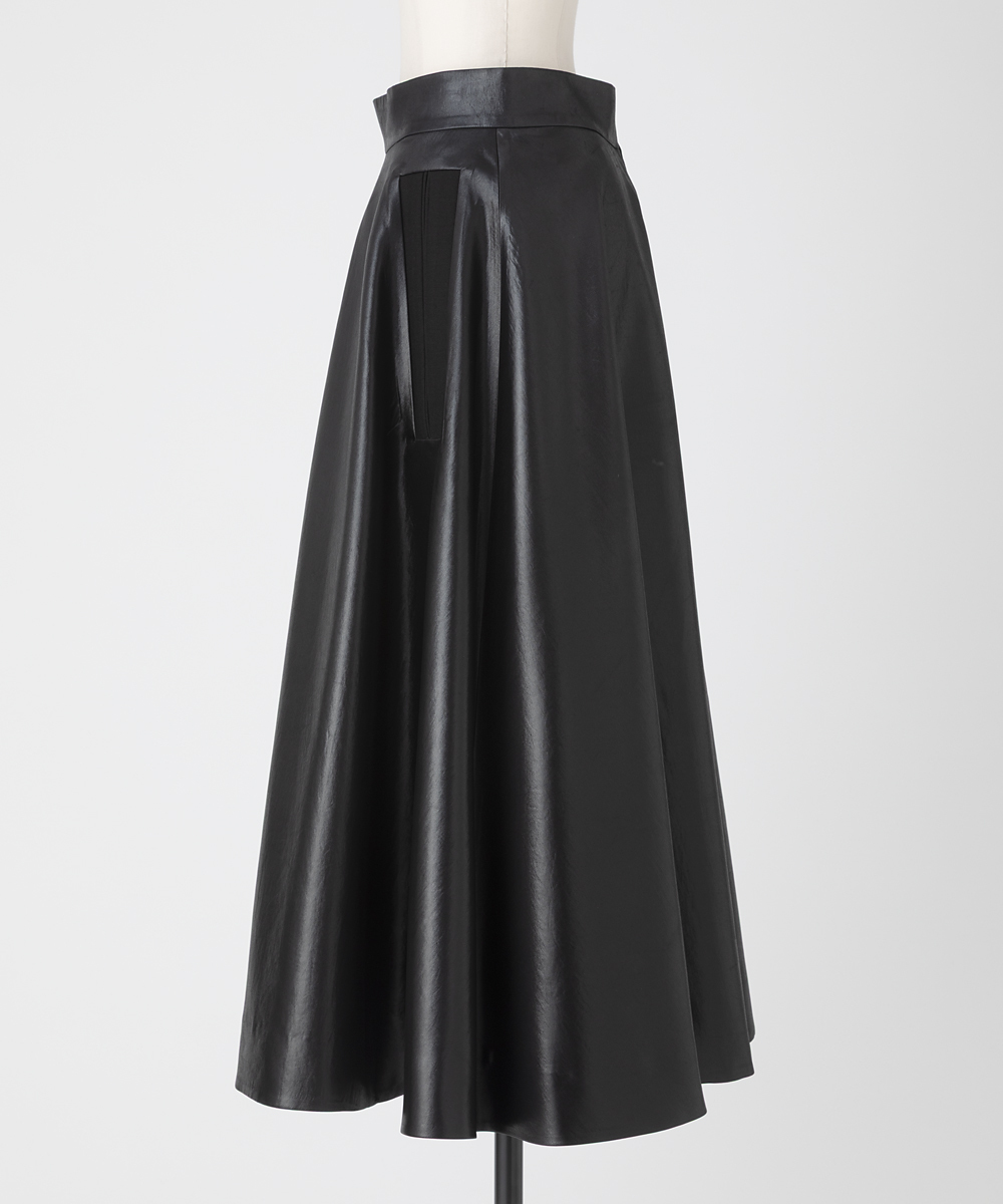 EAUVIRE グロッシーサテンフレアスカート ブラック