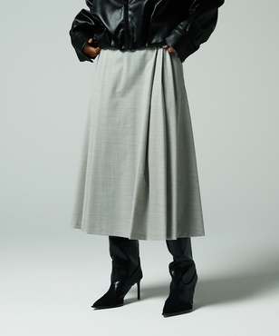 ソフトプリーツロングスカート