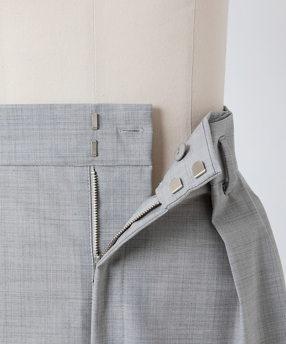 EAUVIRE トラウザー風ストレートスカート ライトグレー