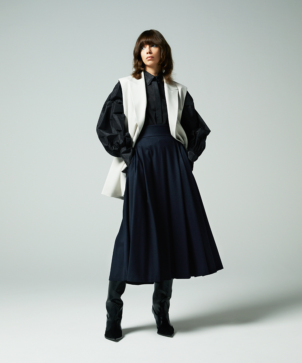 EAUVIRE ソフトプリーツロングスカート ネイビー