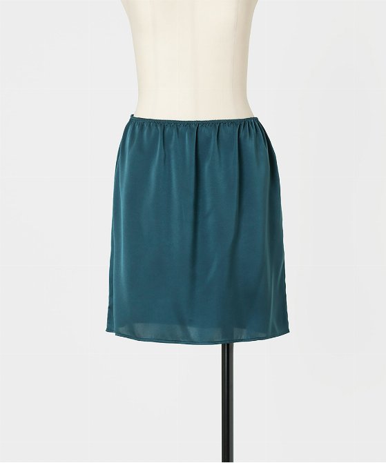 EAUVIRE ランダムプリーツエアリースカート ブラック