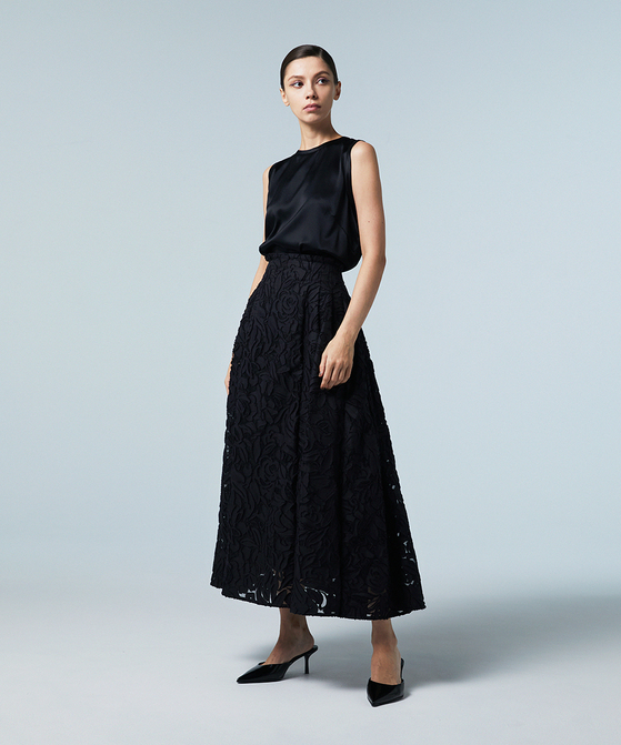 EAUVIRE ボリュームタックスカート ブラック