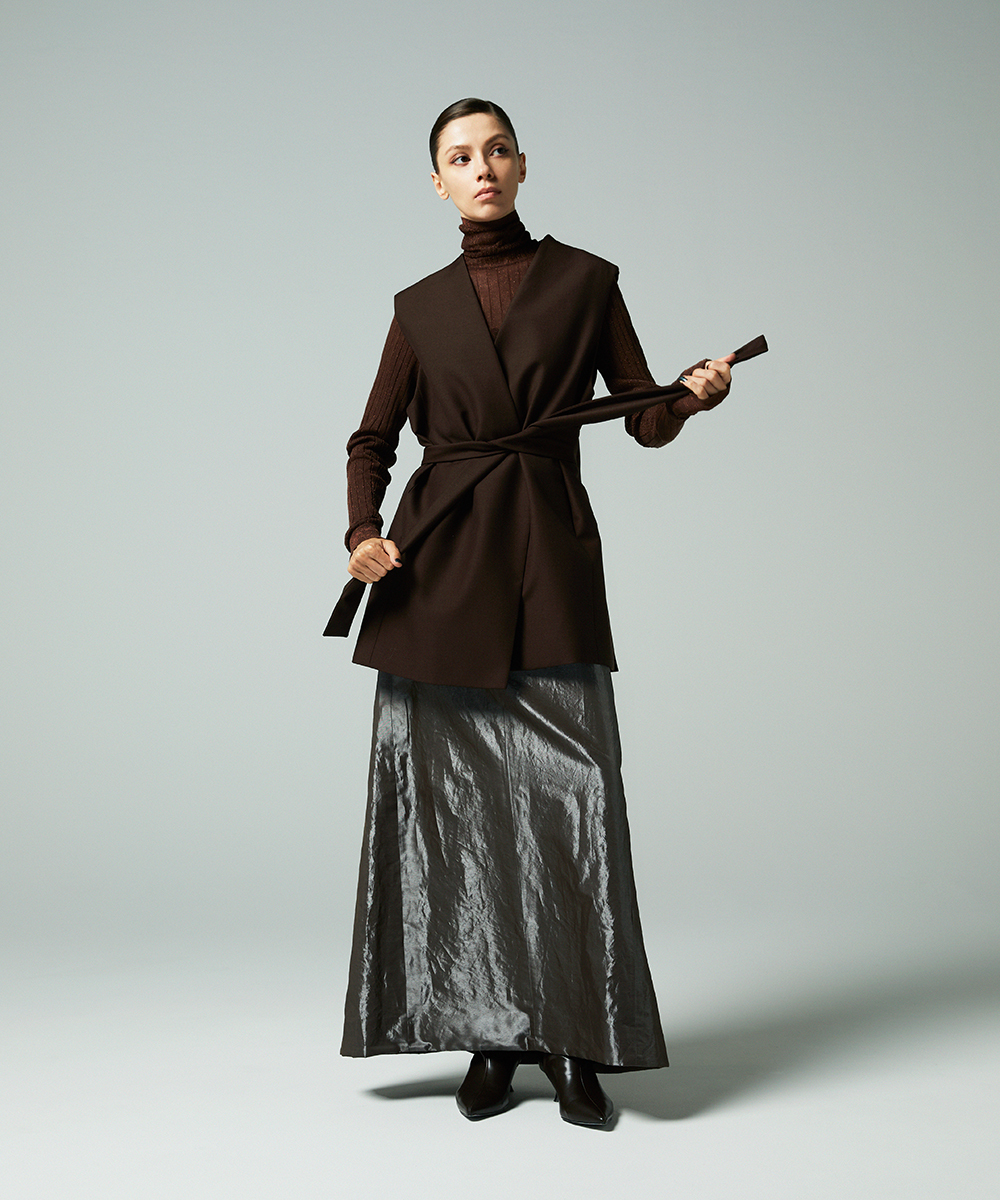 EAUVIRE ノーカラージレ ブラック