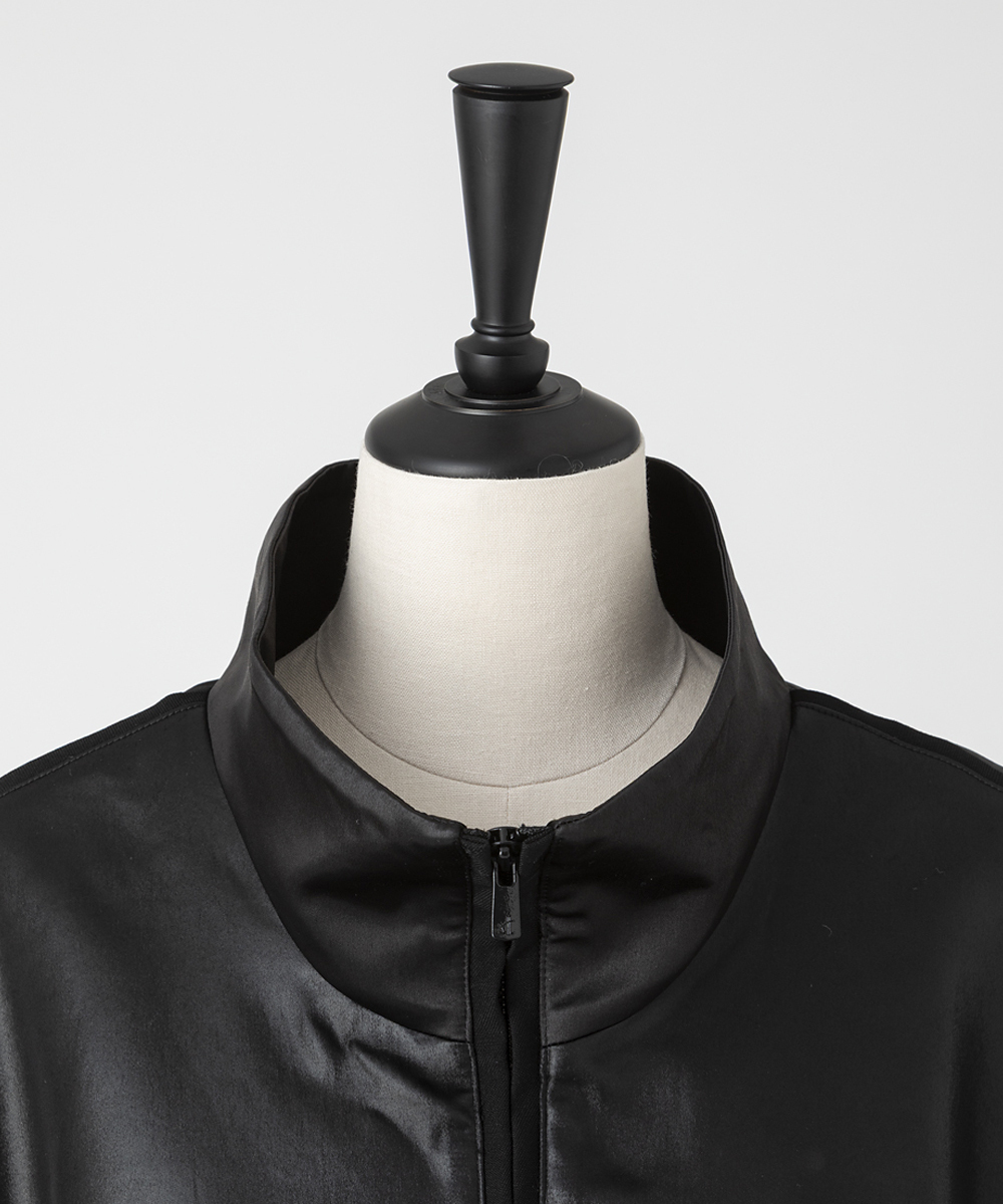 EAUVIRE グロッシーサテンブルゾン ブラック