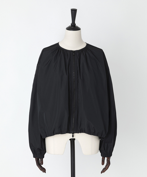 EAUVIRE ライトウエイトブルゾン ブラック