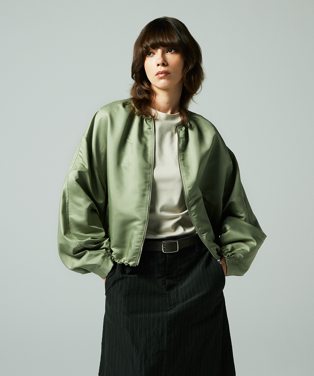 EAUVIRE ノーカラーショートブルゾン グリーン