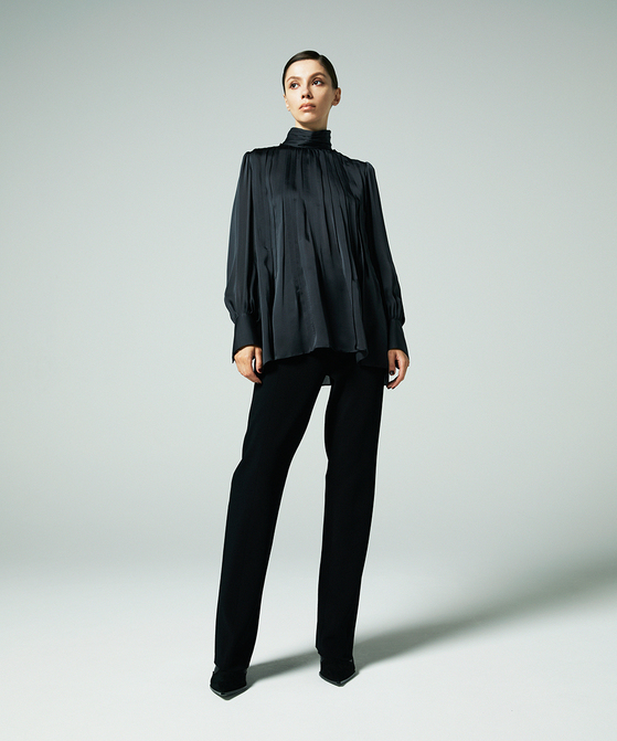 EAUVIRE シルエットパンツ カーキ