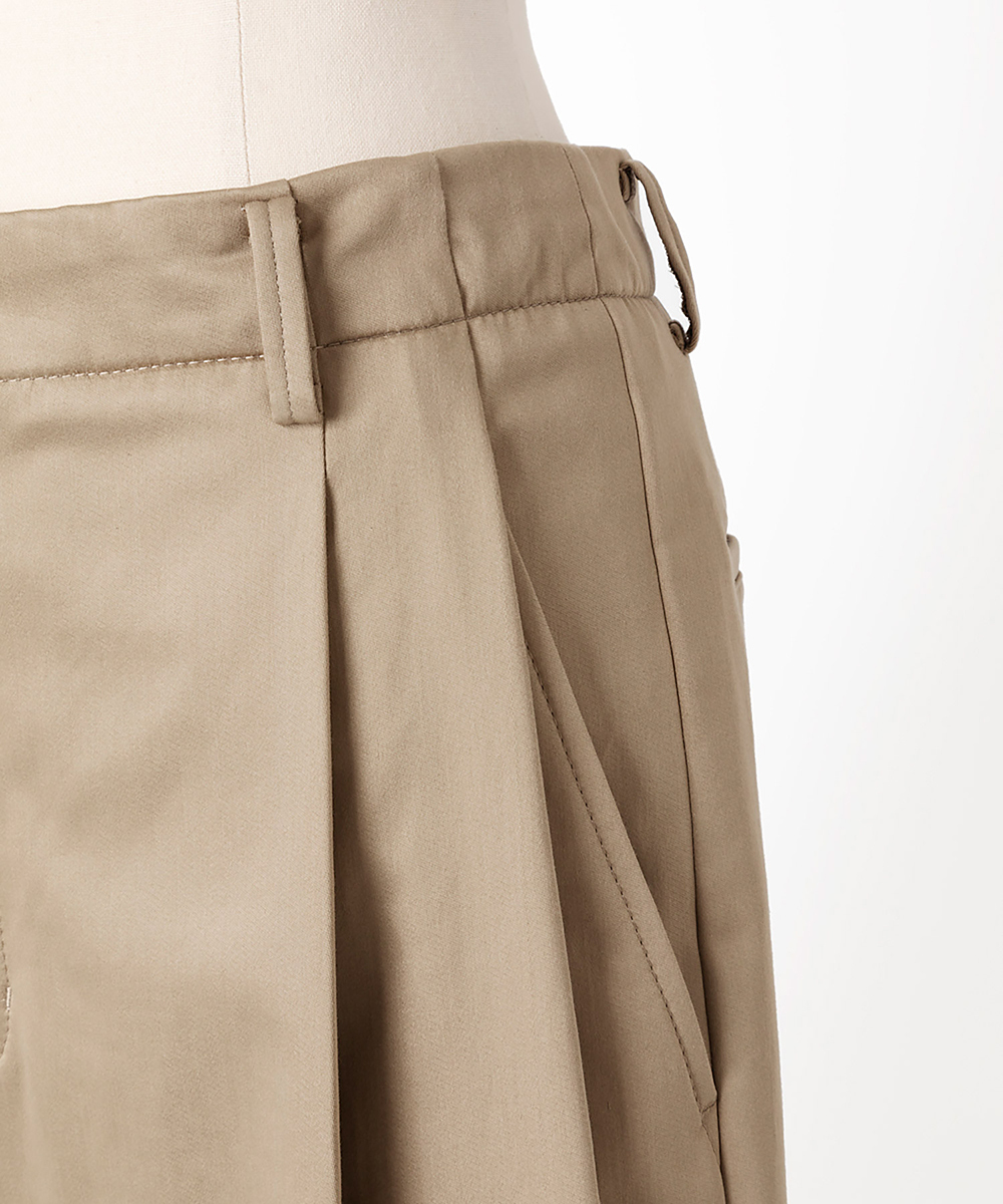 EAUVIRE クロスバックトラウザーズ ベージュ