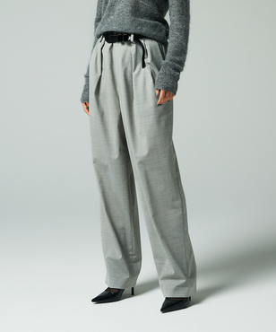 ワイドテーパードパンツ