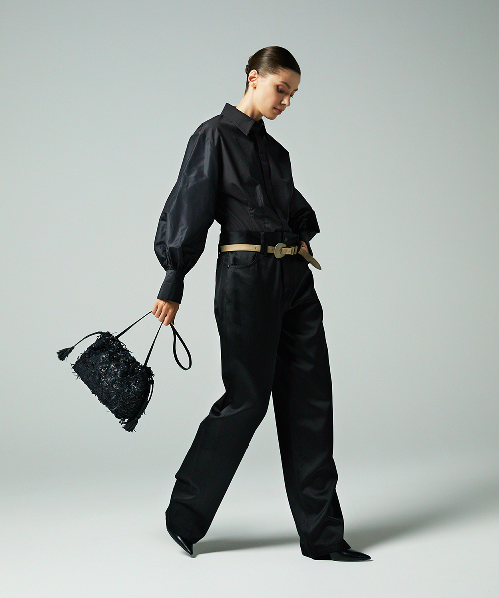 EAUVIRE ワイドストレートパンツ ブラック