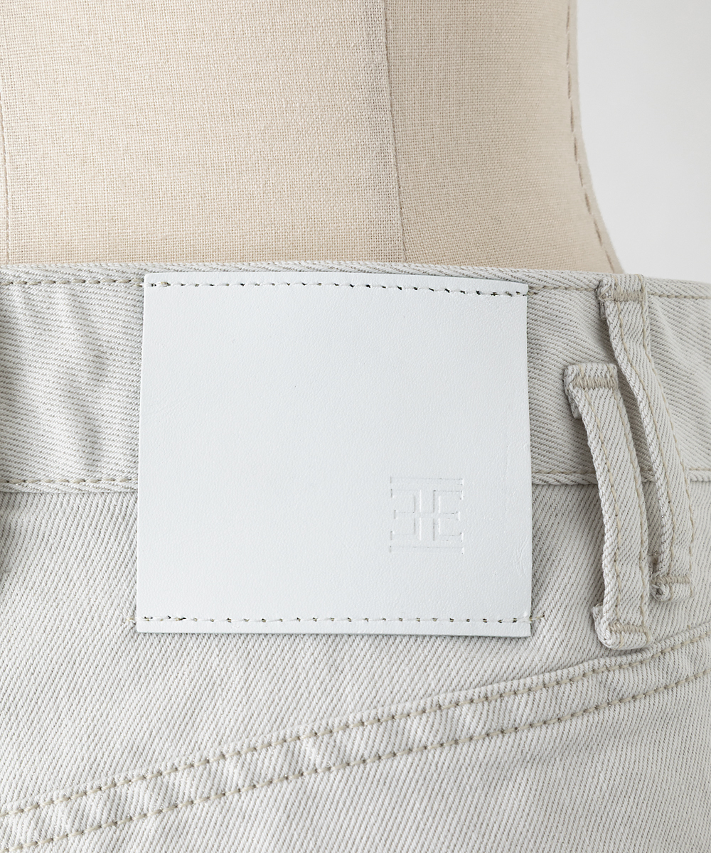 EAUVIRE ホワイトラメバレルパンツ ホワイト