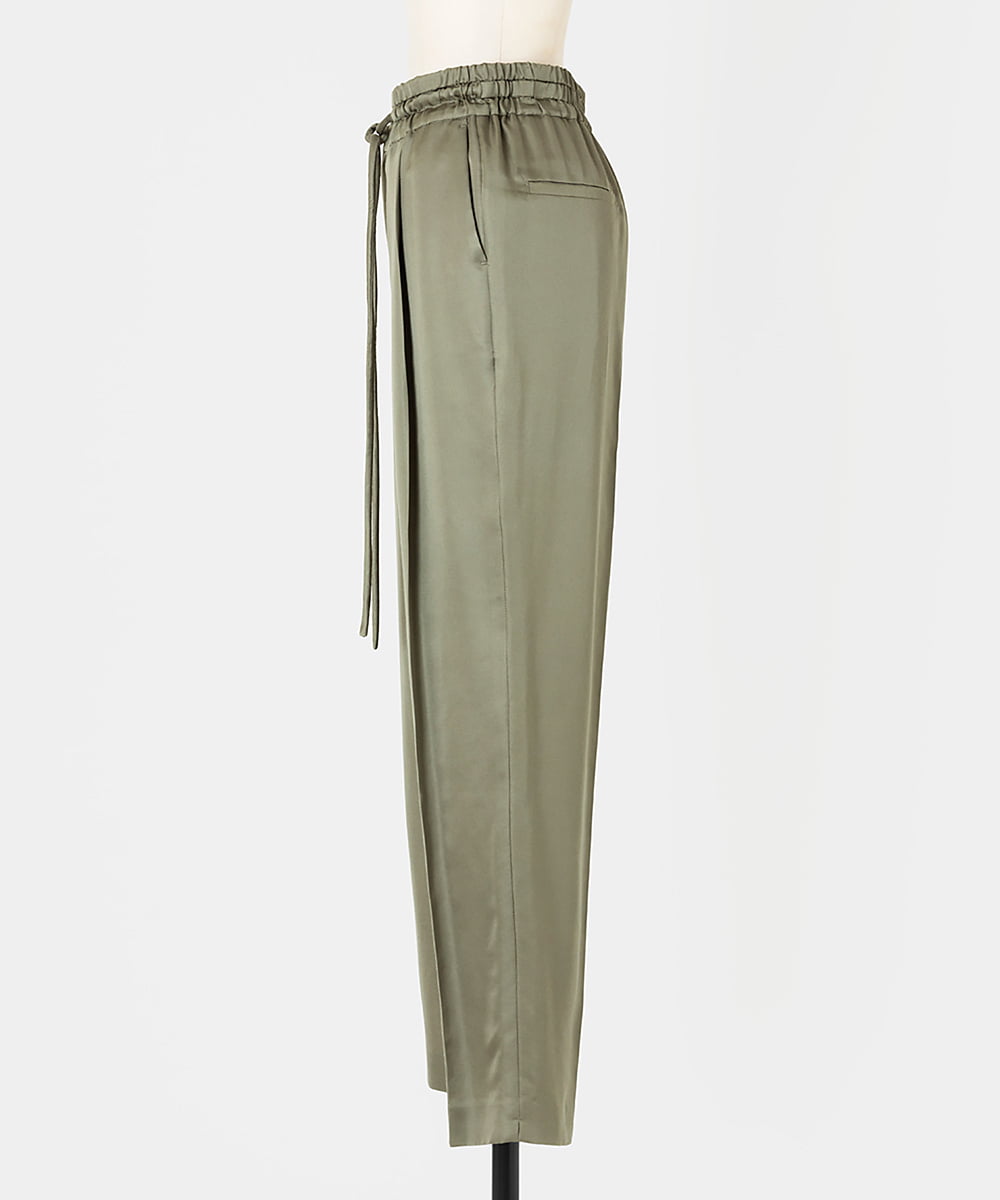EAUVIRE シルク混ジョガーパンツ カーキ
