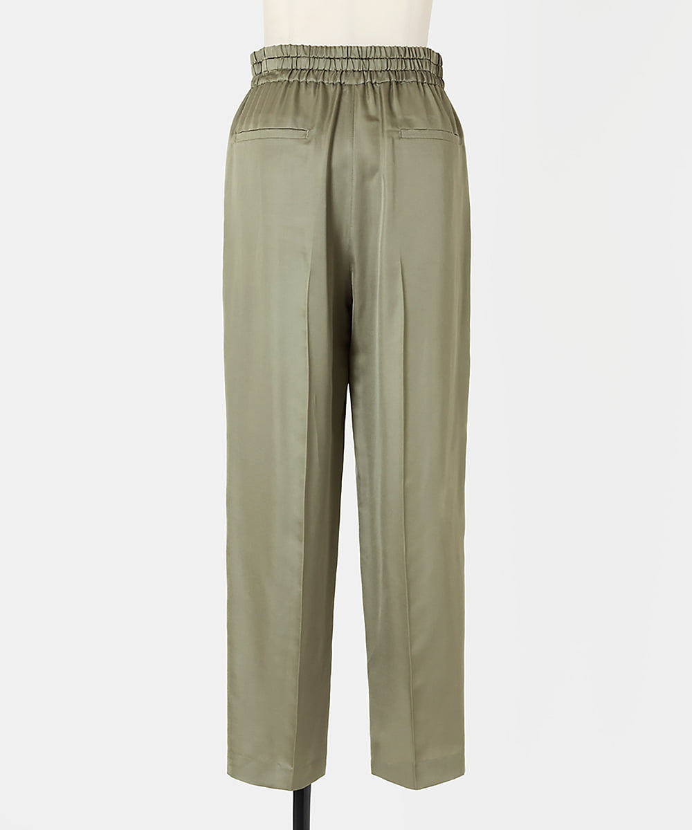 EAUVIRE シルク混ジョガーパンツ カーキ