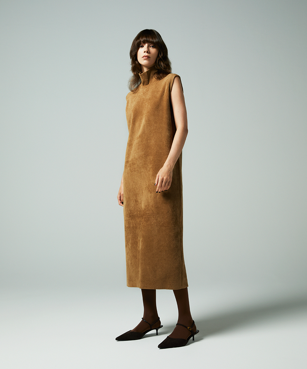 EAUVIRE ハイネックニットドレス ベージュ