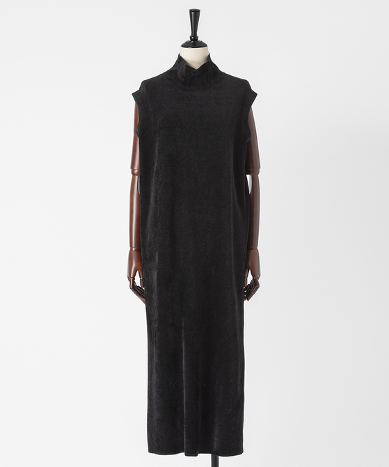 EAUVIRE ハイネックニットドレス ベージュ