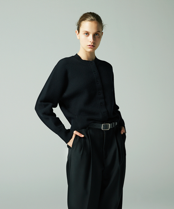 EAUVIRE ミラノリブクロップドカーディガン ブラック