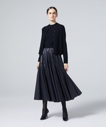 EAUVIRE シアー付属付きクルーネックカーディガン ホワイト