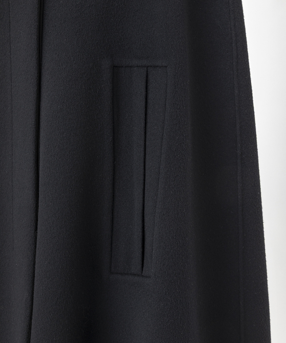 EAUVIRE Super180'sマントコート ブラック