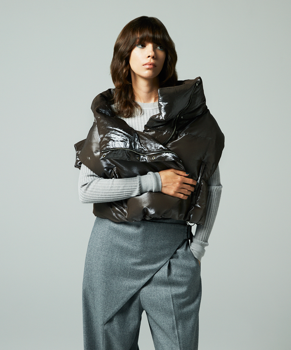 EAUVIRE シャイニーダウンジレ ブラウン