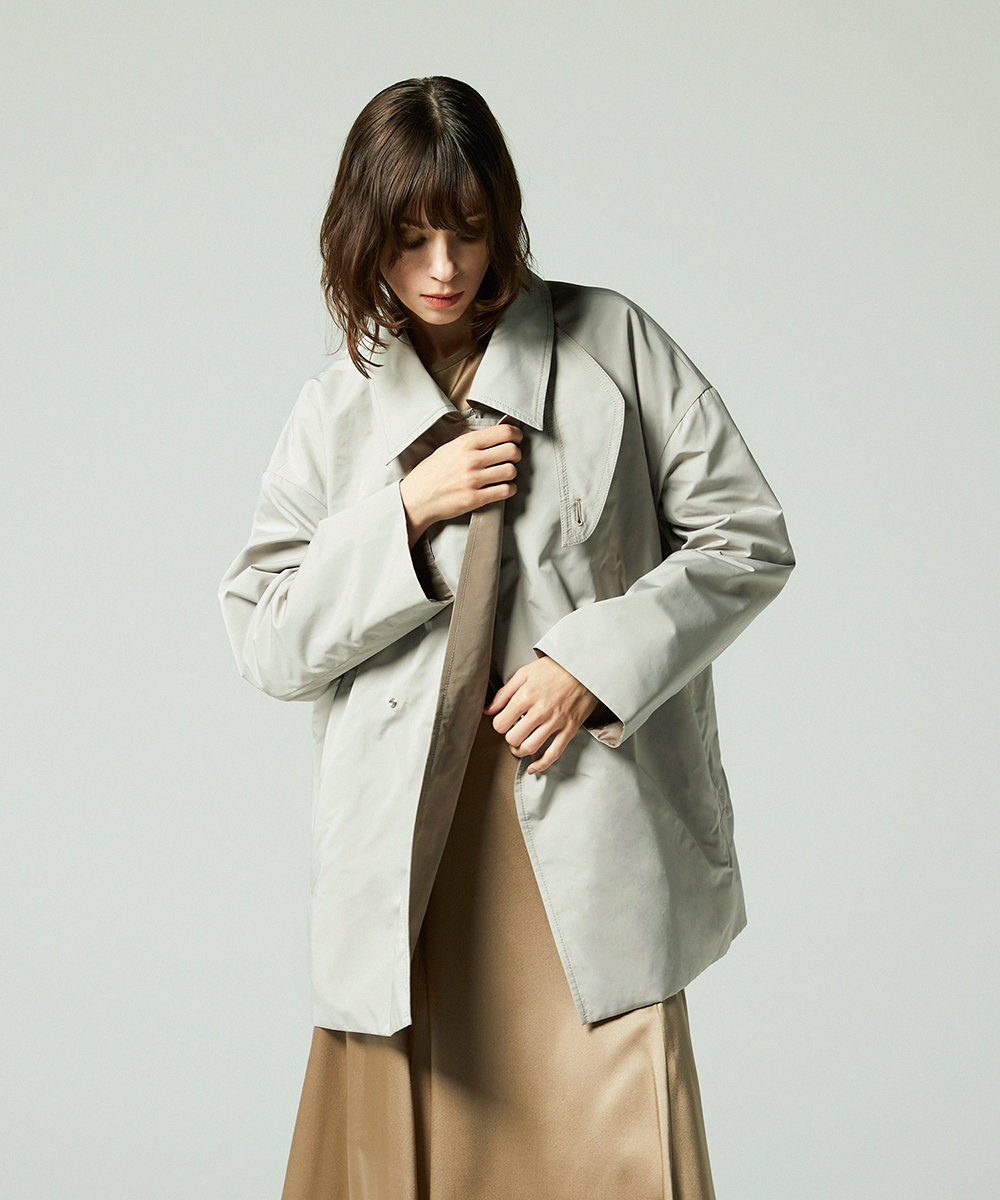EAUVIRE リバーシブルタフタハーフコート ベージュ／ライトベージュ