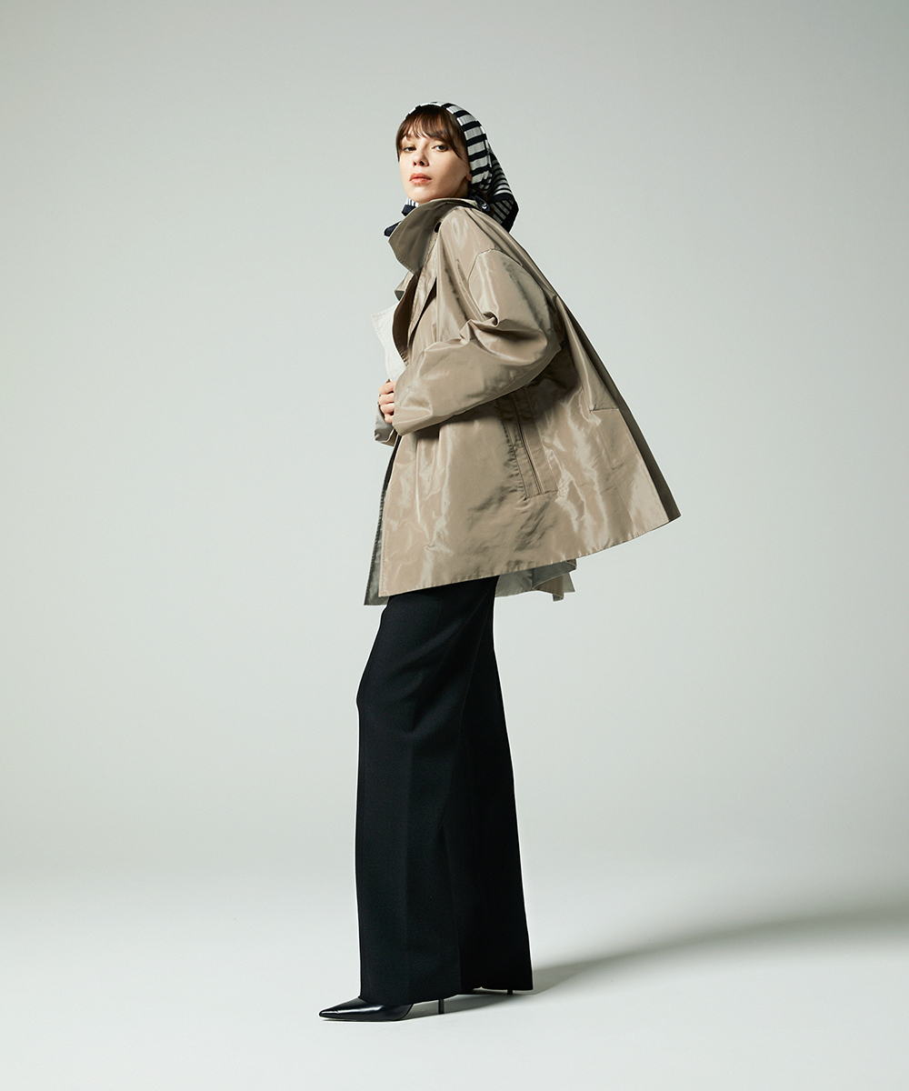 EAUVIRE リバーシブルタフタハーフコート ブラック／グレージュ